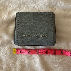 Marc Jacobs Gray Leather Wallet